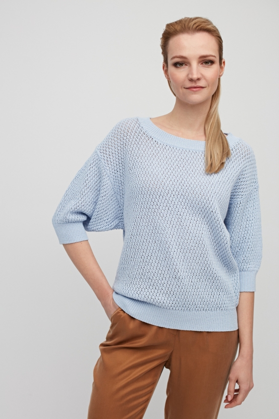Błękitny sweter z bawełną